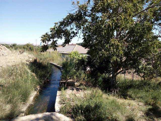 imagen 1 de Venta de estupendo terreno en Guadix (Granada)