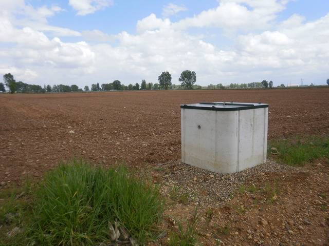 imagen 1 de Venta de parcela en Villademor de la Vega (León)