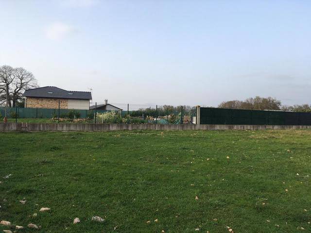 imagen 1 de Venta de finca en Sarria (Lugo)