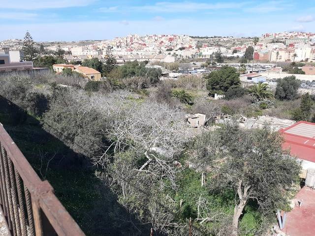 imagen 1 de Venta de terreno en Melilla (Melilla)