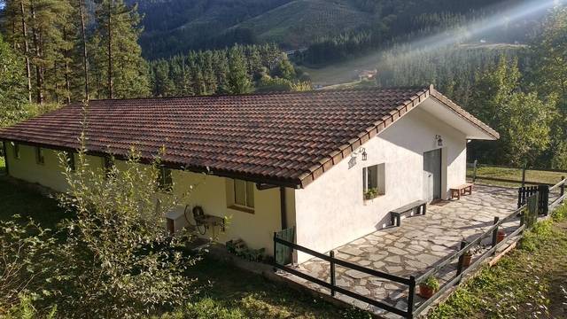 imagen 1 de Venta de finac ganadera en Azcoitia