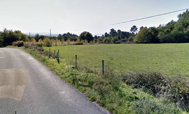 imagen 1 de Se vende finca totalmente llana en A Peroxa