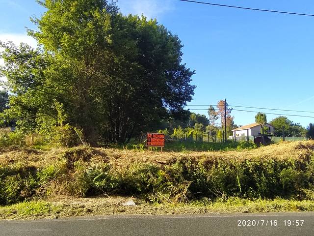 imagen 1 de Se vende parcela en Madrosende