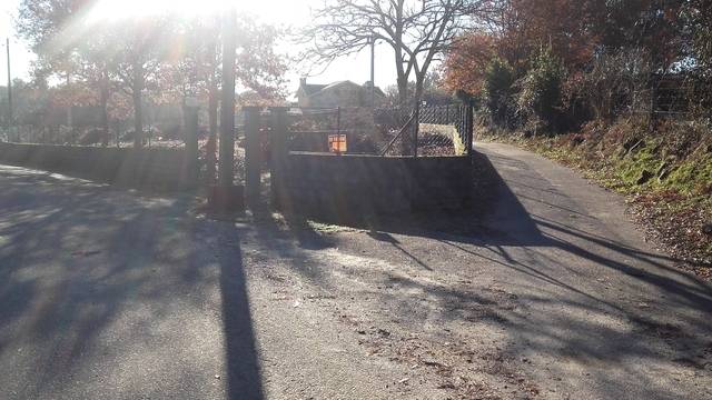 imagen 1 de Venta de terreno vallado en Tomiño