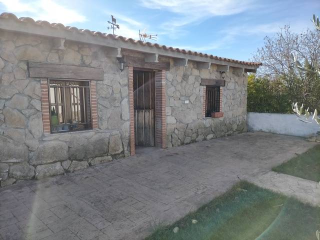imagen 1 de Venta de parcela con casa en Salamanca