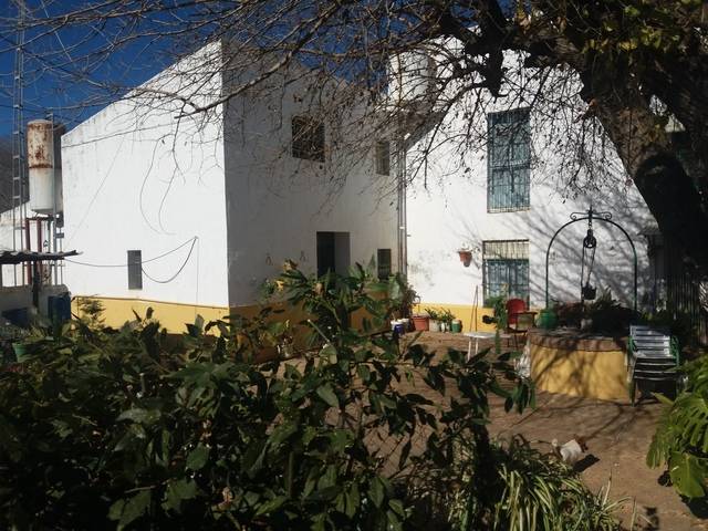 imagen 1 de Venta de finca con caserío y explotación ganadera