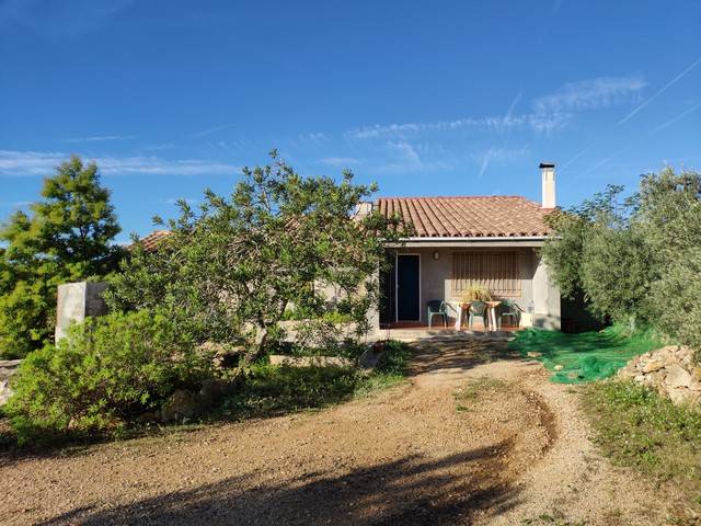 imagen 1 de Venta de casa rural con olivar en L´Ametlla de Mar