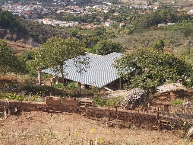 imagen 1 de Venta de finca con luz y agua en Tegueste (Tenerife)