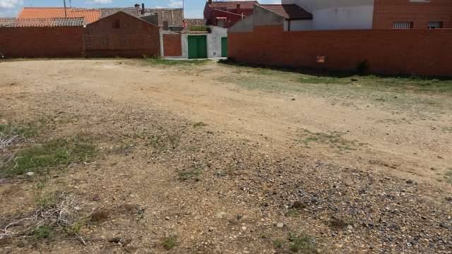 imagen 1 de Venta de terreno urbanizable en Pozalbez (Valladolid)