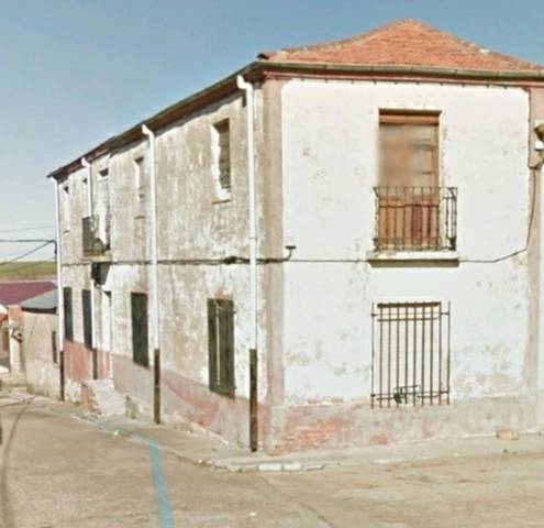 imagen 1 de Venta de casa rural en Tardágulia (Salamanca) con corral y pajar