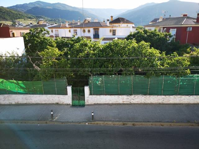 imagen 1 de Venta de casa rural con terreno en Algeciras (Cádiz)
