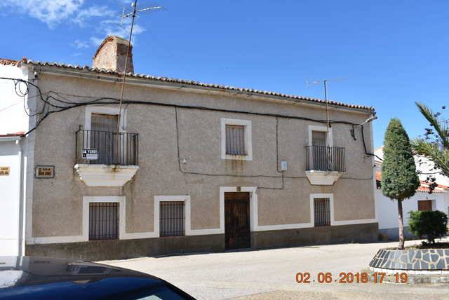 imagen 1 de Venta de casa rural en Salorino (Cáceres)