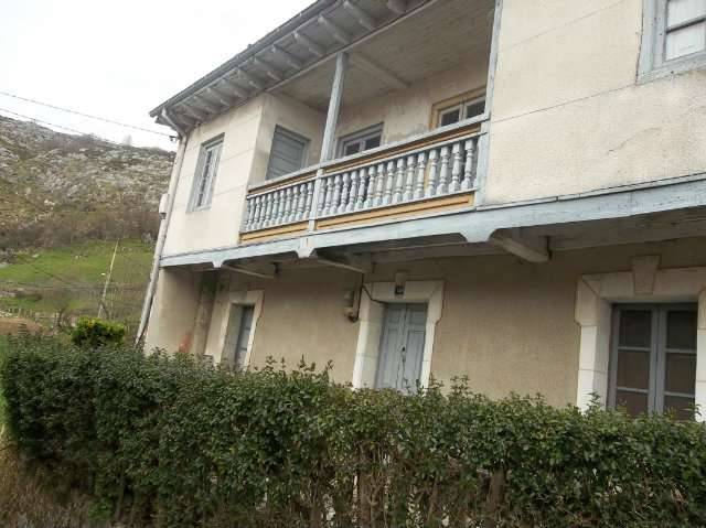 imagen 1 de Venta de  casa rural con cuadra en Melendreros