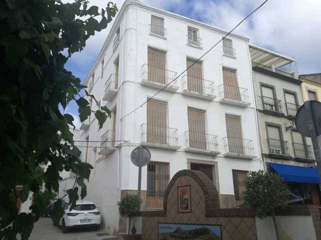 imagen 1 de Venta de Casa antigua con encanto en Cuevas de san Marcos (Málaga)