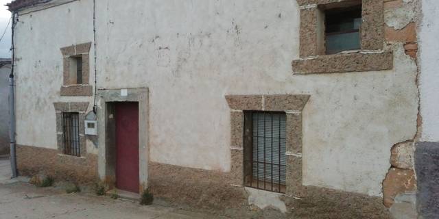 imagen 1 de Venta de  casa rural en Avedillo