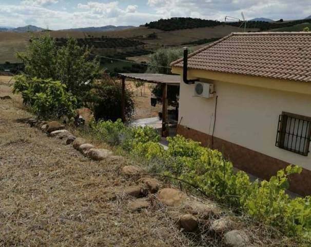 imagen 1 de Venta de casa de campo en Casabermeja (Málaga)