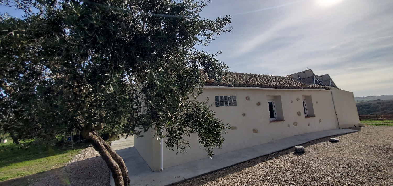imagen 1 de Finca con casa reformada