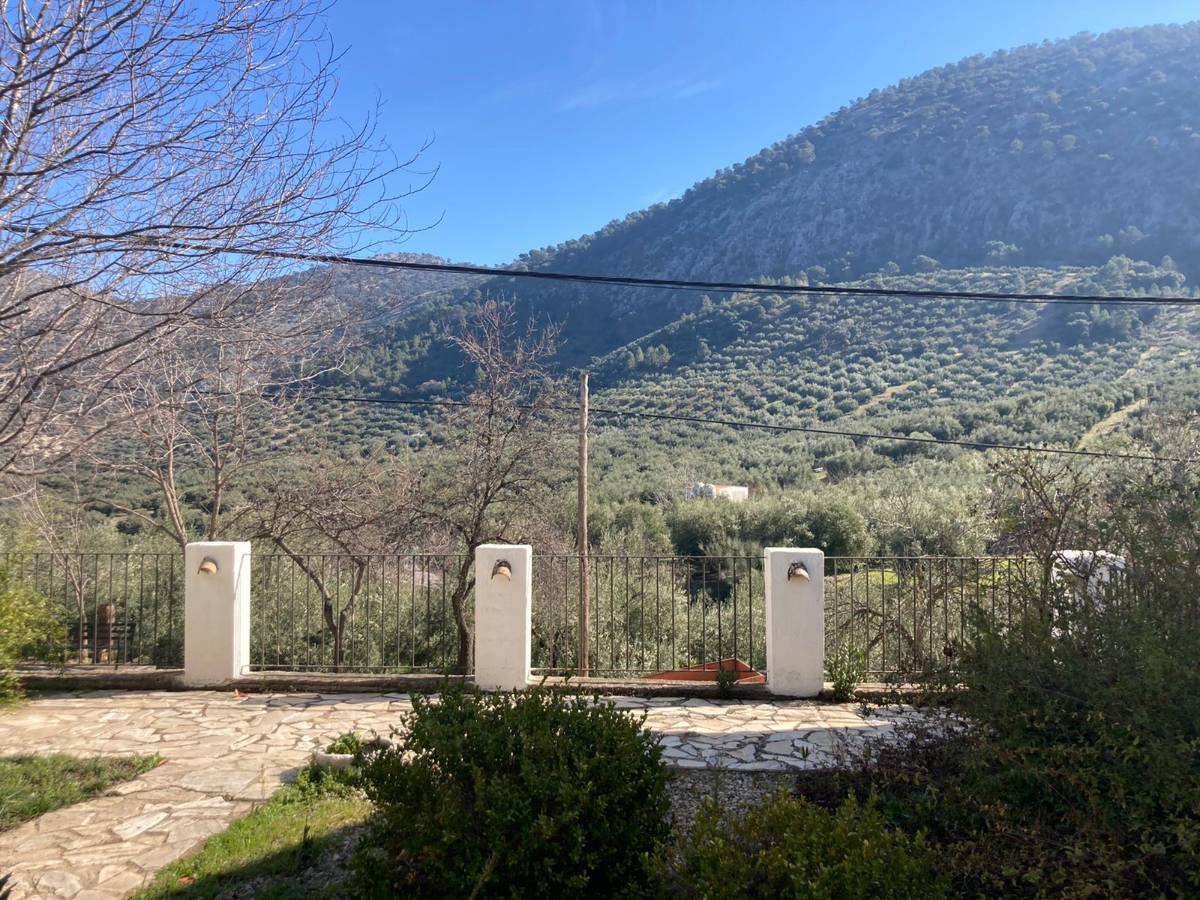 imagen 1 de SE VENDE CASA PARQUE NATURAL SIERRAS SUBBÉTICAS - RUTE (Córdoba)