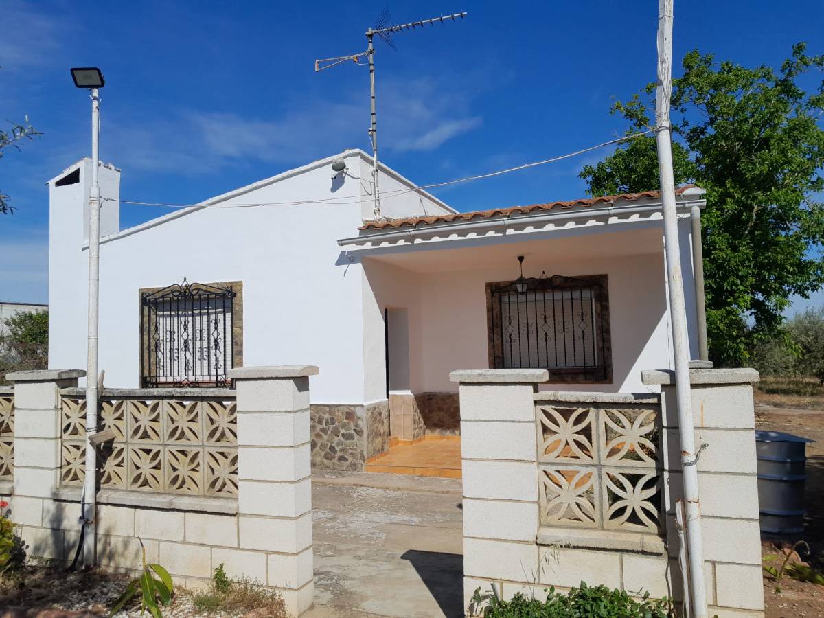 imagen 2 de PARCELA RUSTICA 2000 M2 BIENVENIDA BADAJOZ