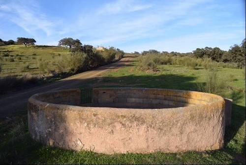 imagen 1 de Venta de finca agrícola y ganadera en Campillo De Llerena (Badajoz)