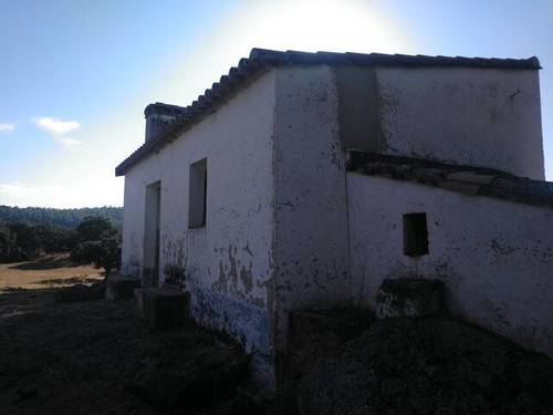 imagen 1 de Venta de parcela rústica en Alburquerque (Badajoz)