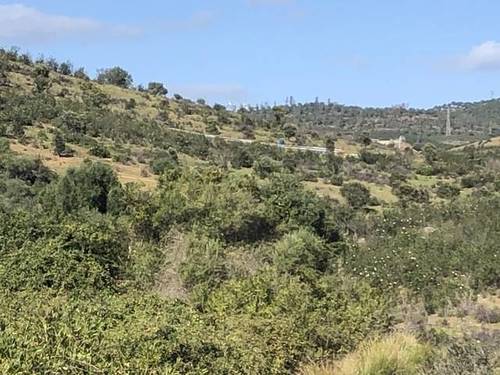 imagen 1 de Venta de finca con excelentes vistas en El Granado (Huelva)