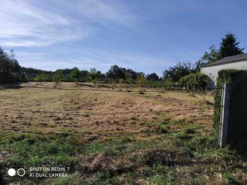 imagen 1 de Venta de estupenda parcela en Aranga (La Coruña)