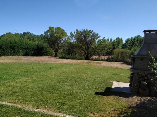 imagen 1 de Venta de estupenda parcela en Valencia de Don Juan (León)