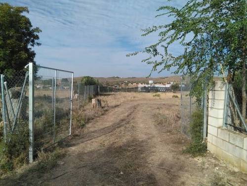 imagen 2 de Venta de finca en Chinchón (Madrid)