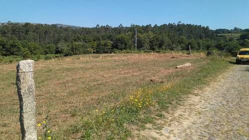 imagen 1 de Venta de finca con buen acceso en Areas (Tui)