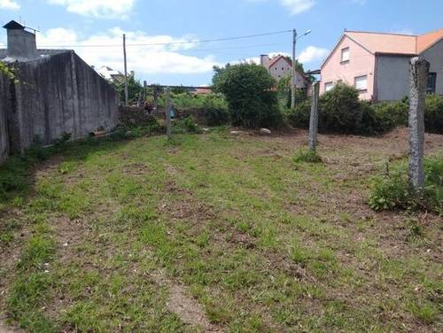 imagen 2 de Venta de parcela edificable en Vilanova de Arousa (Pontevedra)