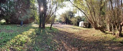 imagen 2 de Venta de finca vallada en Bueu