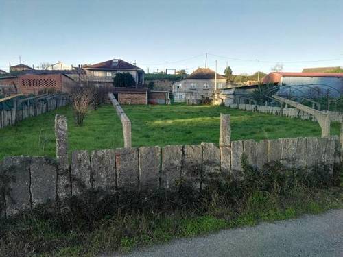 imagen 1 de Venta de terreno con cuadras en Oleiros
