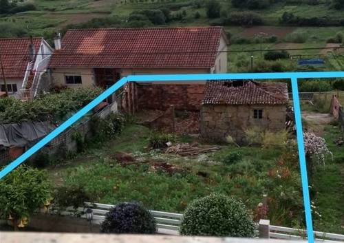imagen 1 de Venta de terreno con casa en Sanxenxo