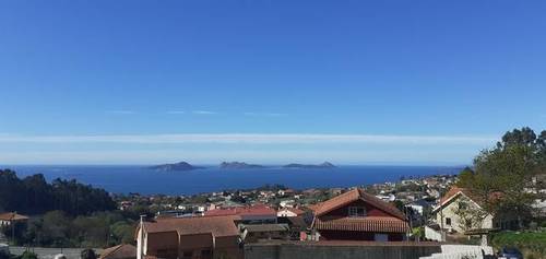 imagen 2 de Venta de terreno con buenas vistas en Priegue (Pontevedra)