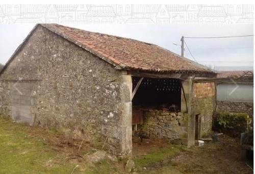 imagen 4 de Se vende terreno con casa en ruinas en Silleda