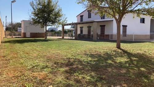imagen 5 de Venta de terreno con chalet e instalaciones hípicas en Utrera (Sevilla)