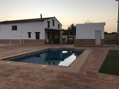 imagen 4 de Venta de terreno con chalet e instalaciones hípicas en Utrera (Sevilla)