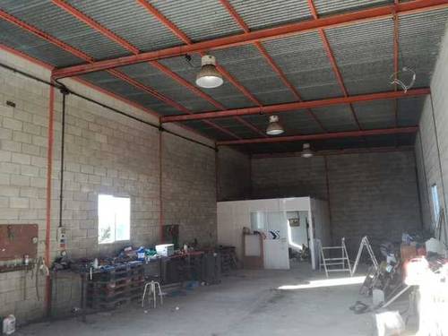 imagen 5 de Venta de finca con casa y naves en Utrera (Sevilla)
