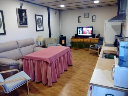 imagen 1 de Venta de parcela con casa y piscina en Castilblanco de los Arroyos