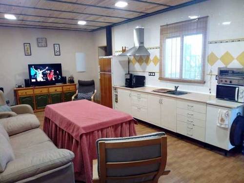 imagen 2 de Venta de parcela con casa y piscina en Castilblanco de los Arroyos