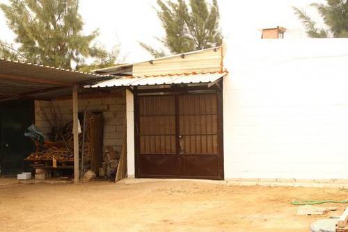 imagen 2 de Venta de casa con terreno en Utrera (Sevilla)