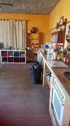 imagen 2 de Venta de casa con terreno en Alcalá de Guadaira