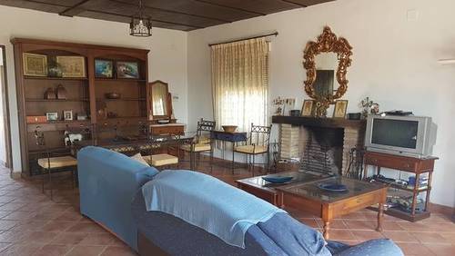 imagen 1 de Venta de parcela con casa y frutales en Pilas