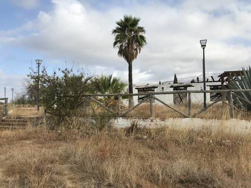 imagen 3 de Venta de finca con vivienda y naves ganaderas