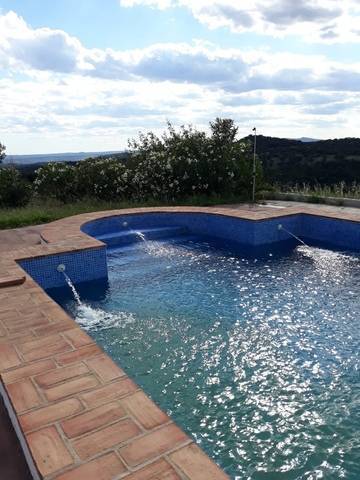 imagen 1 de Venta de bonita finca con vivienda en la Sierra -norte de Sevilla