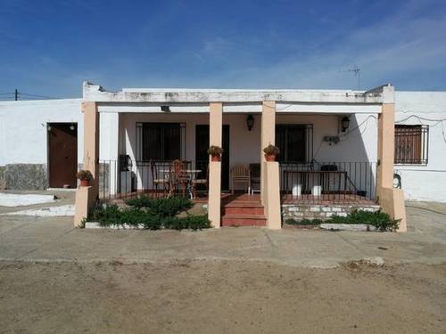 imagen 2 de Venta de casa de campo con terreno en Castilblanco de los Arroyos