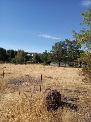 imagen 3 de Venta de finca con 4 casas en Cazalla de la Sierra
