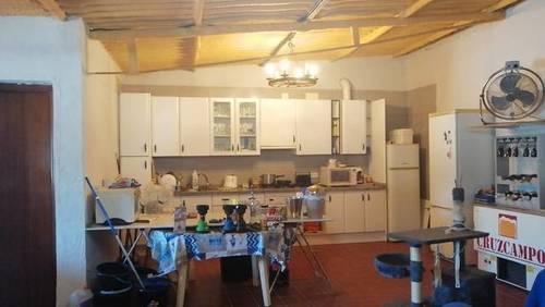 imagen 3 de Venta de vivienda con amplio terreno