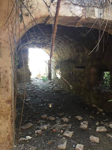 imagen 2 de Venta de parcela con antiguo molino para reformar en Sevilla